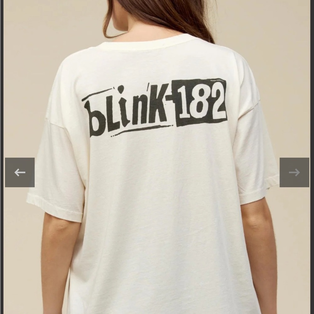Daydreamer OversizedBlink 182 Cream Graphic Tee - Picture 2 of 4